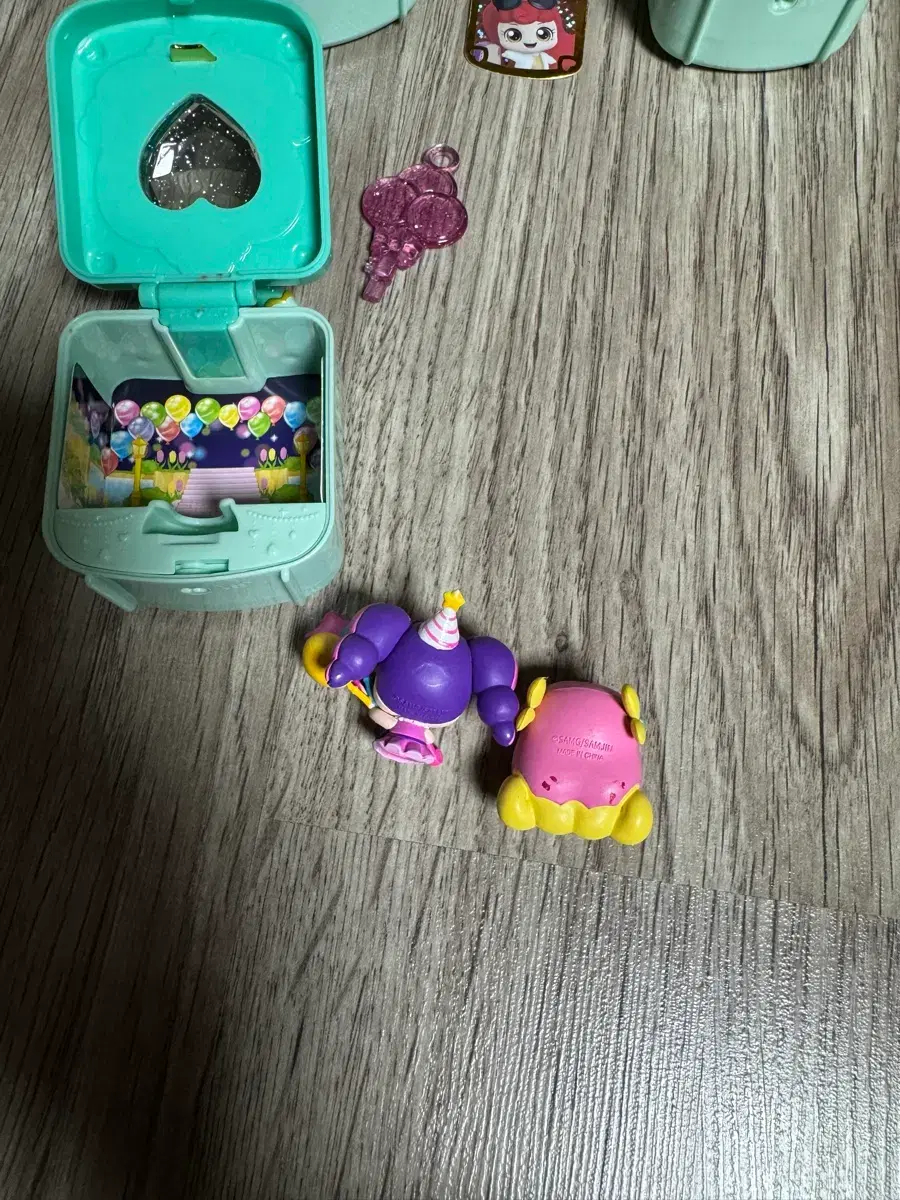 thumbnail-5